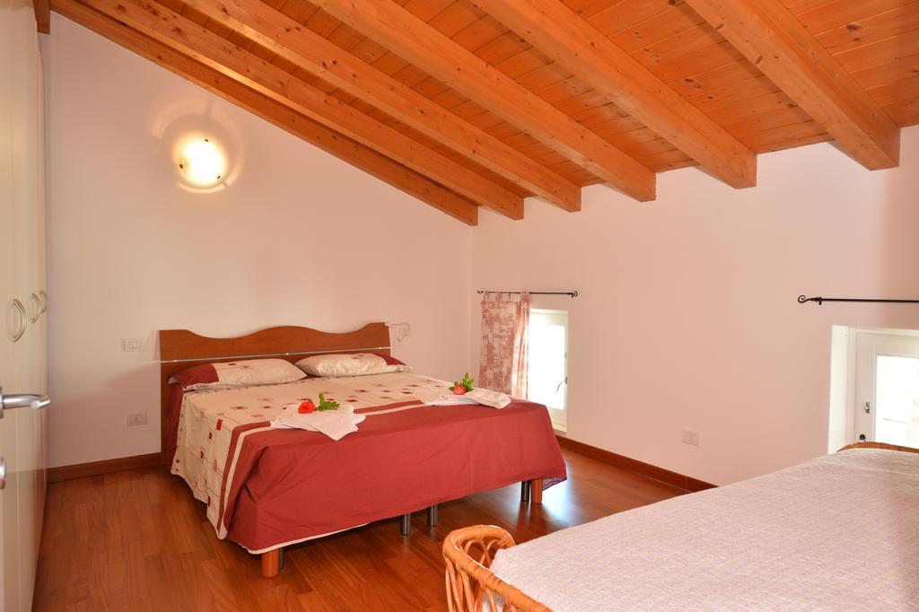 Dolcè B&B Corte Barbieri מראה חיצוני תמונה